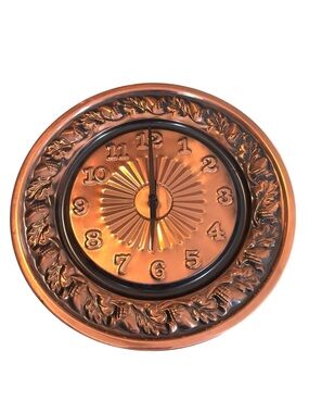 Vintage 1970s Coppercraft Guild Wall Clock|Acorns|Non-working